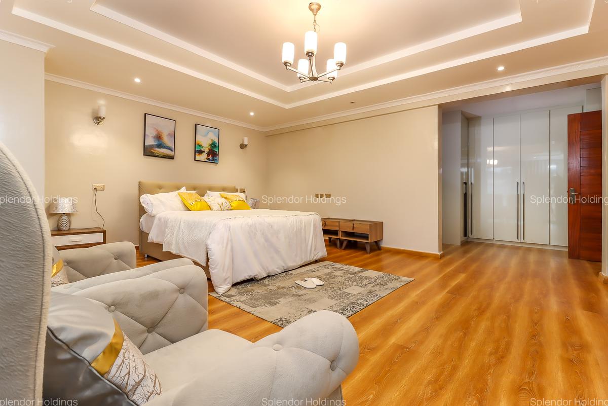 3 Bed Apartment with En Suite in Lavington - 14