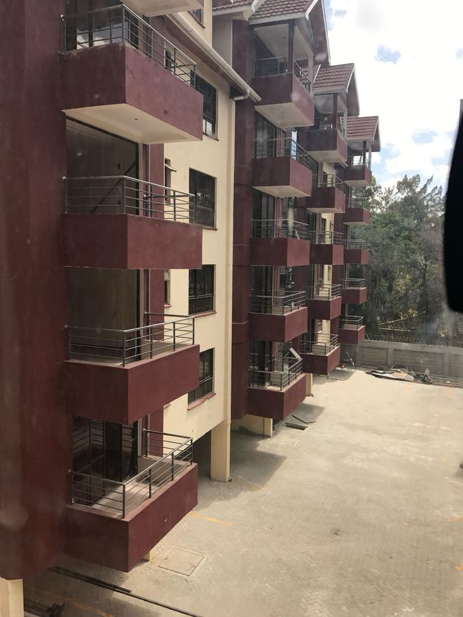 3 Bed Apartment with En Suite at Hatheru Rd - 1