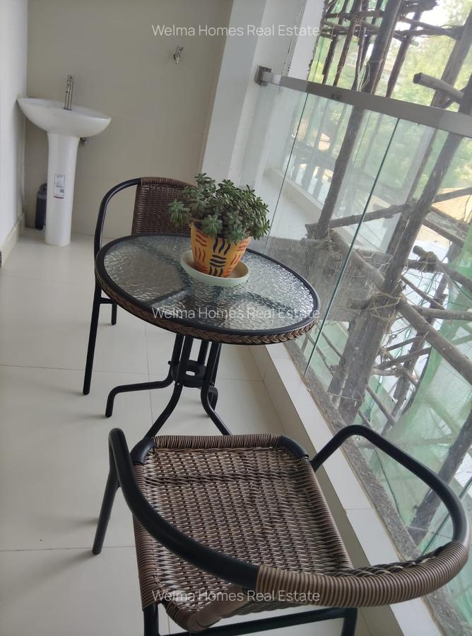 2 Bed Apartment with En Suite in Lavington - 5