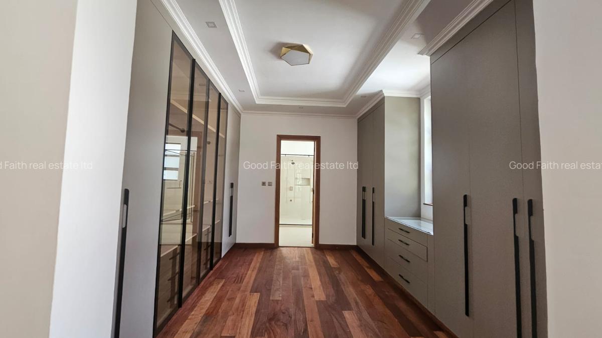 5 Bed House with En Suite in Karen - 12