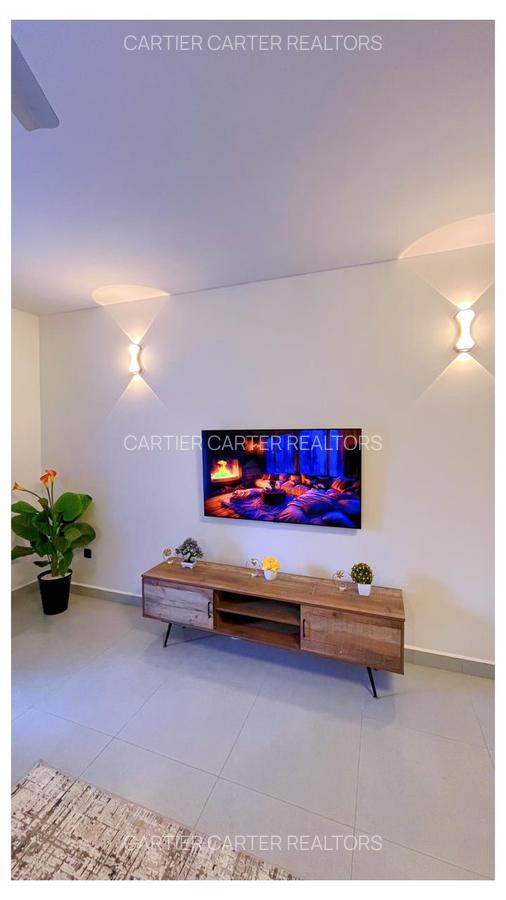 Serviced 2 Bed Apartment with En Suite at Mount Kenya Road - 2