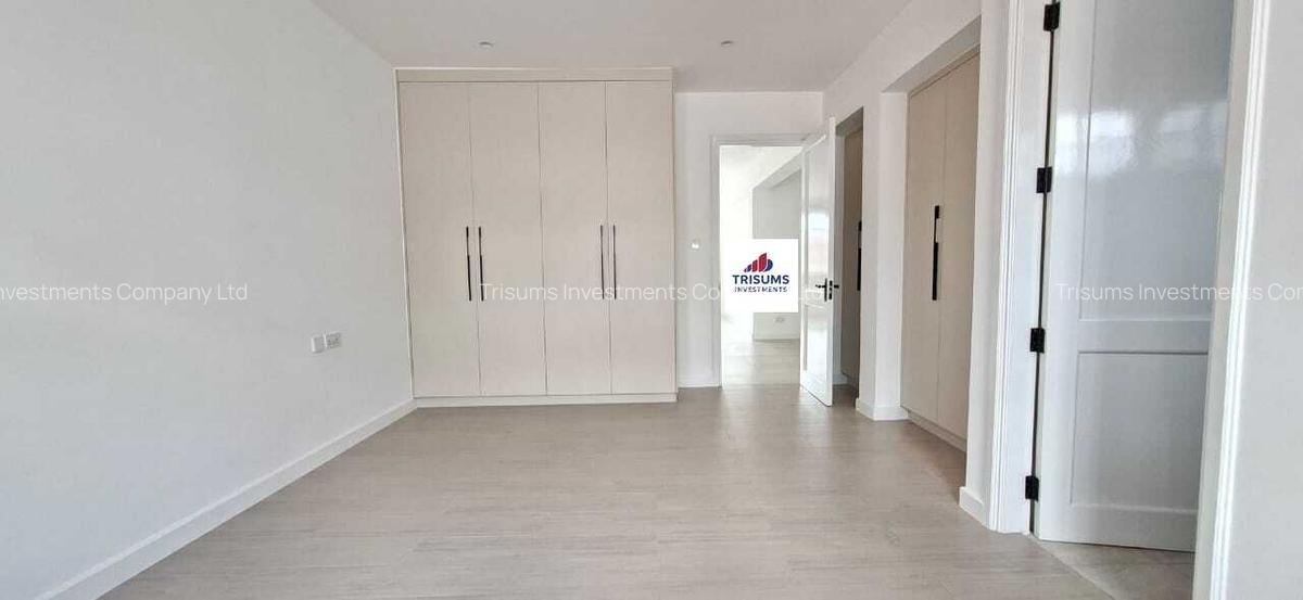 4 Bed House with En Suite in Westlands Area - 6