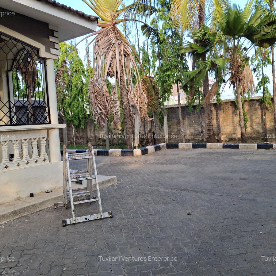 4 Bed House with En Suite at Utange Mombasa - 13