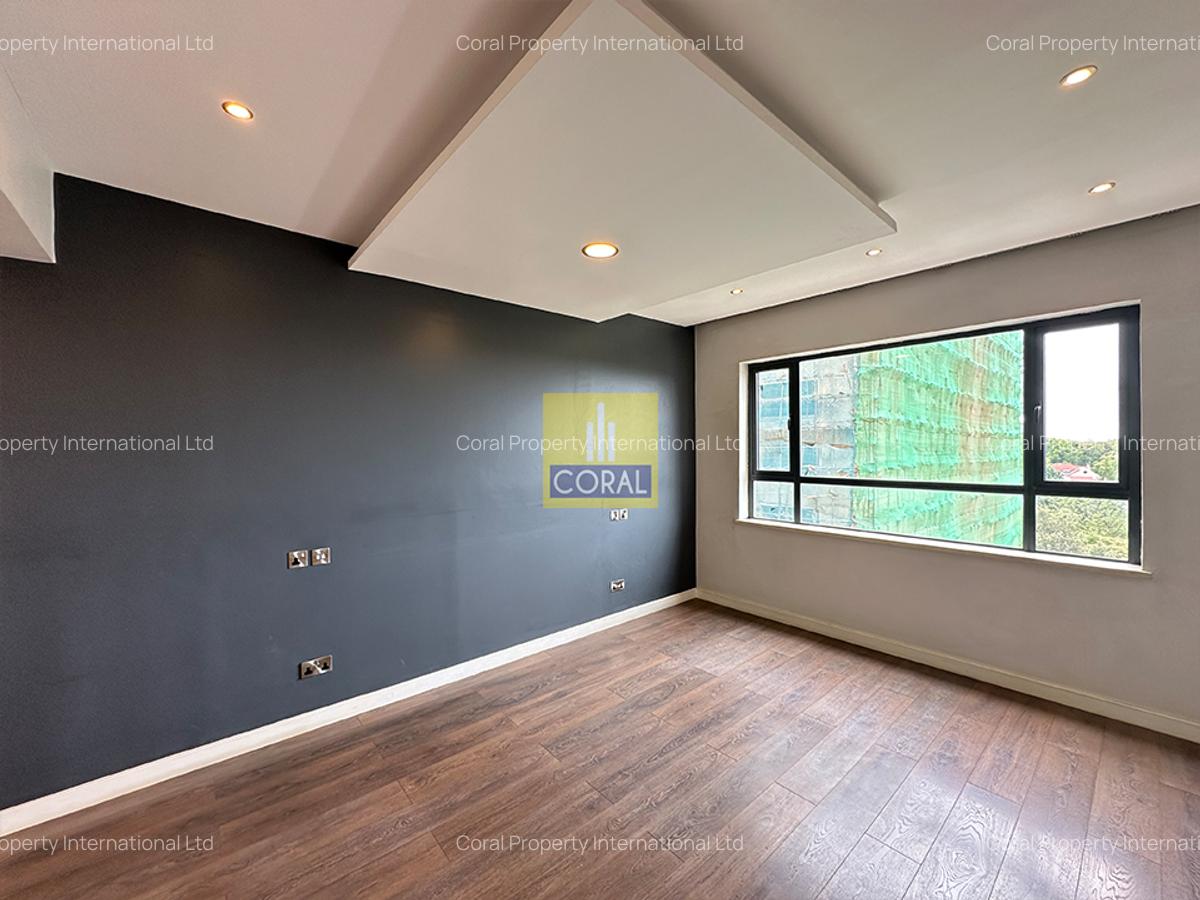 2 Bed Apartment in Parklands - 4