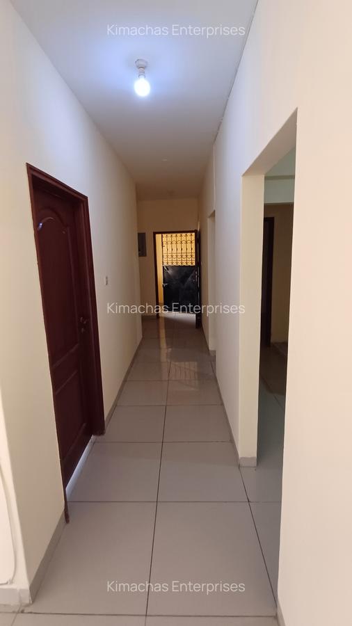 3 Bed Apartment with En Suite at Green Wood Drive - 20