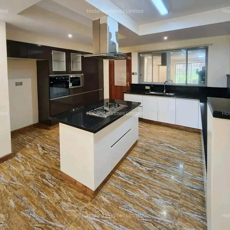 Serviced 3 Bed Apartment with En Suite in Kilimani - 2