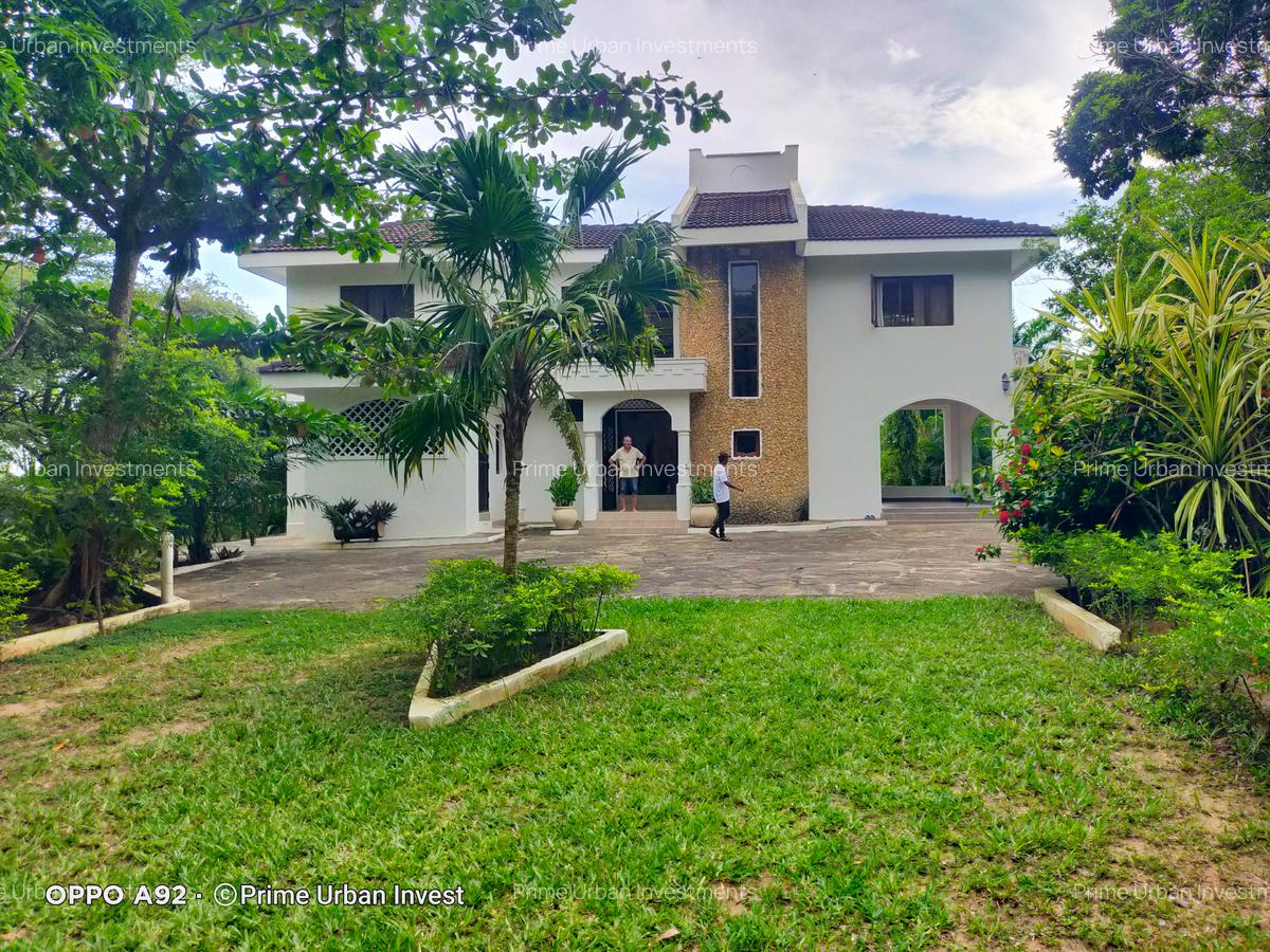 5 Bed House with En Suite in Mtwapa - 8