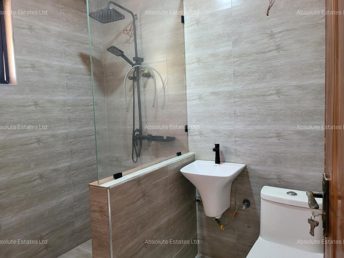 4 Bed House with En Suite in Loresho - 15