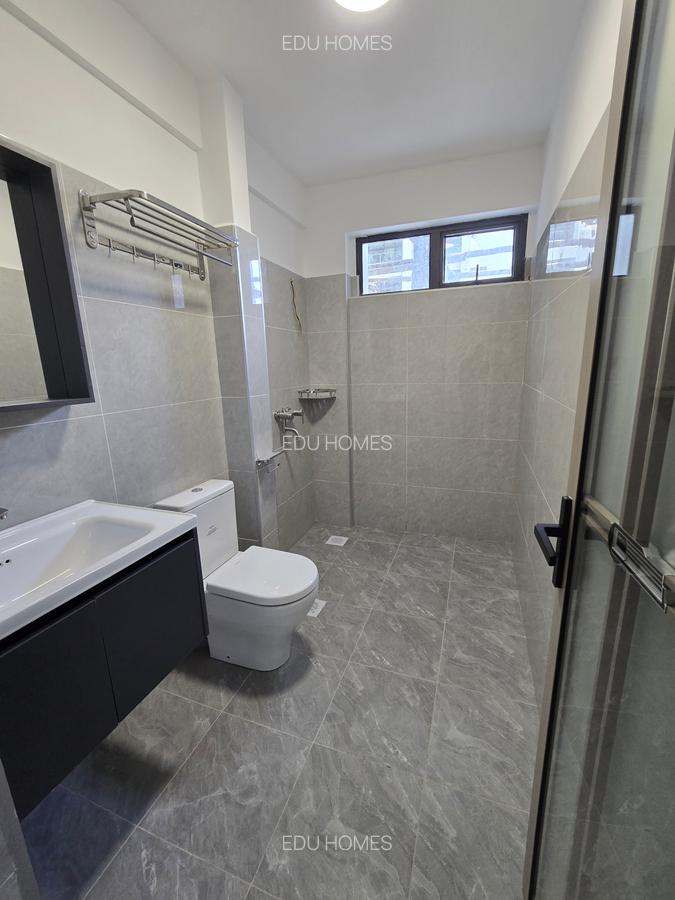 2 Bed Apartment with En Suite at Othaya Road - 11