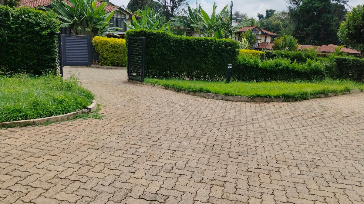 4 Bed Townhouse with En Suite in Karen - 19