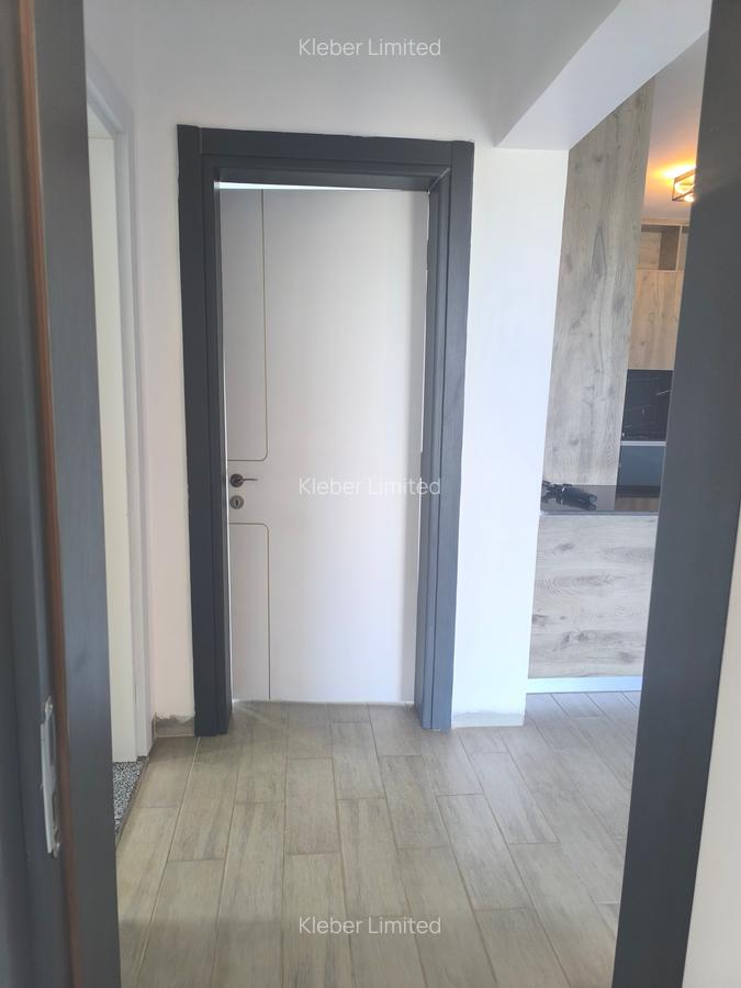 2 Bed Apartment with En Suite in Lavington - 15