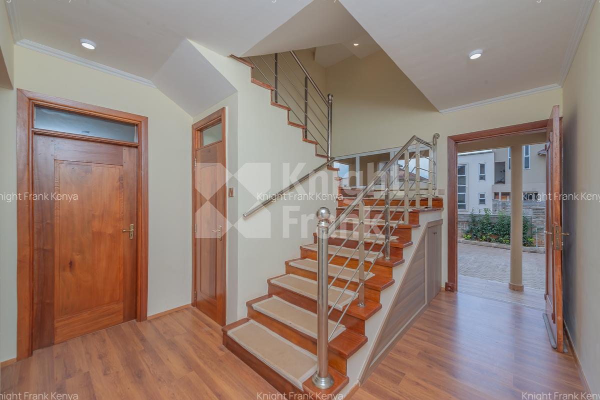 4 Bed Villa with En Suite in Kiambu Road - 7