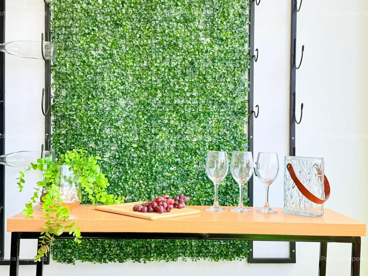 2 Bed Apartment with En Suite in Westlands Area - 2