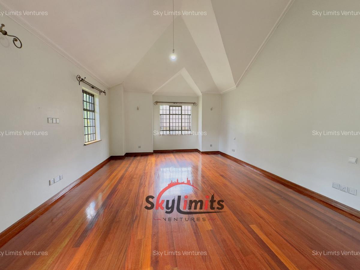 4 Bed Townhouse with En Suite at Peponi Rd - 12