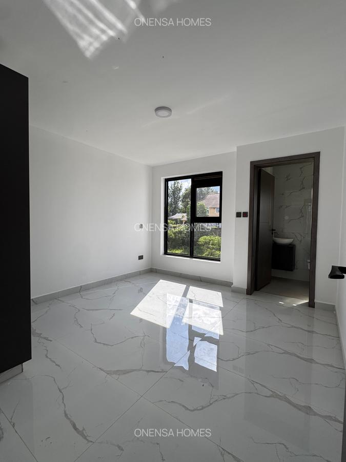 5 Bed House with En Suite in Eastern ByPass - 11