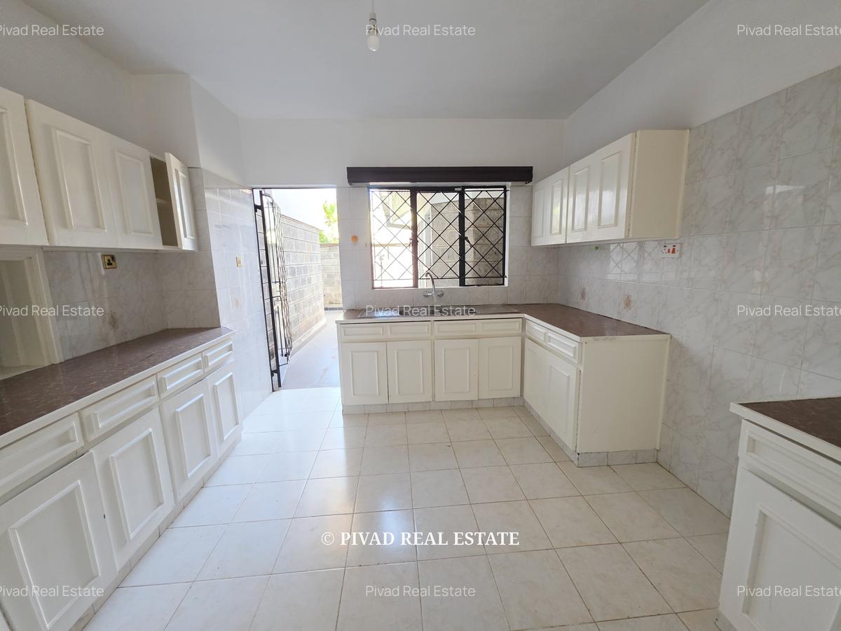 4 Bed Townhouse with Staff Quarters in Westlands Area - 5