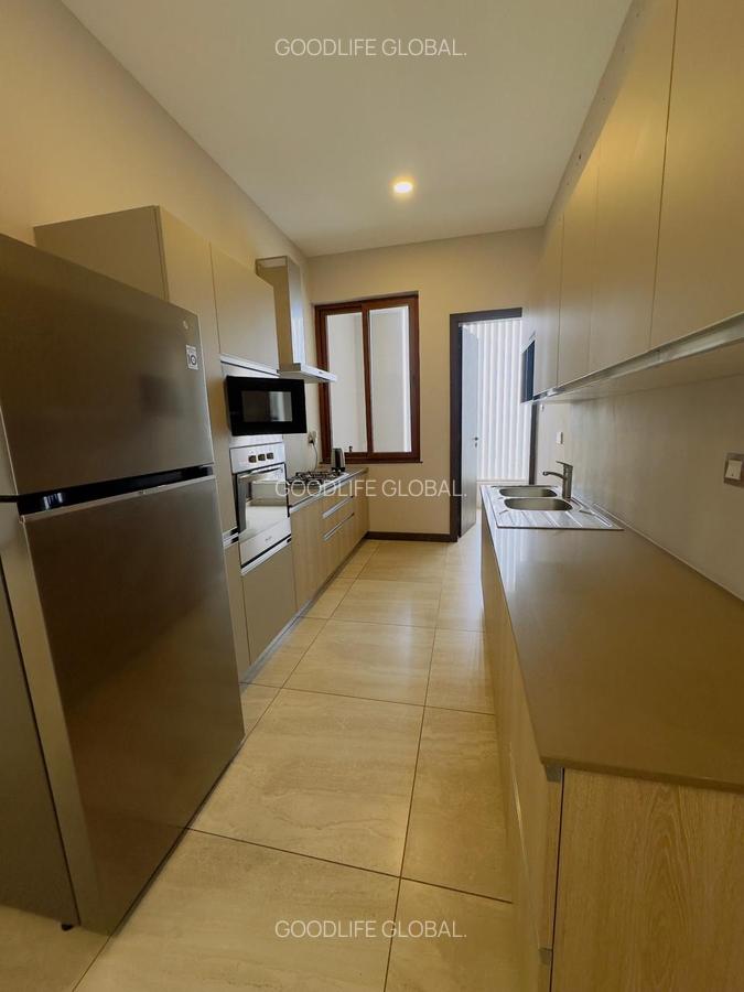 Furnished 2 Bed Apartment with En Suite at General Mathenge - 9