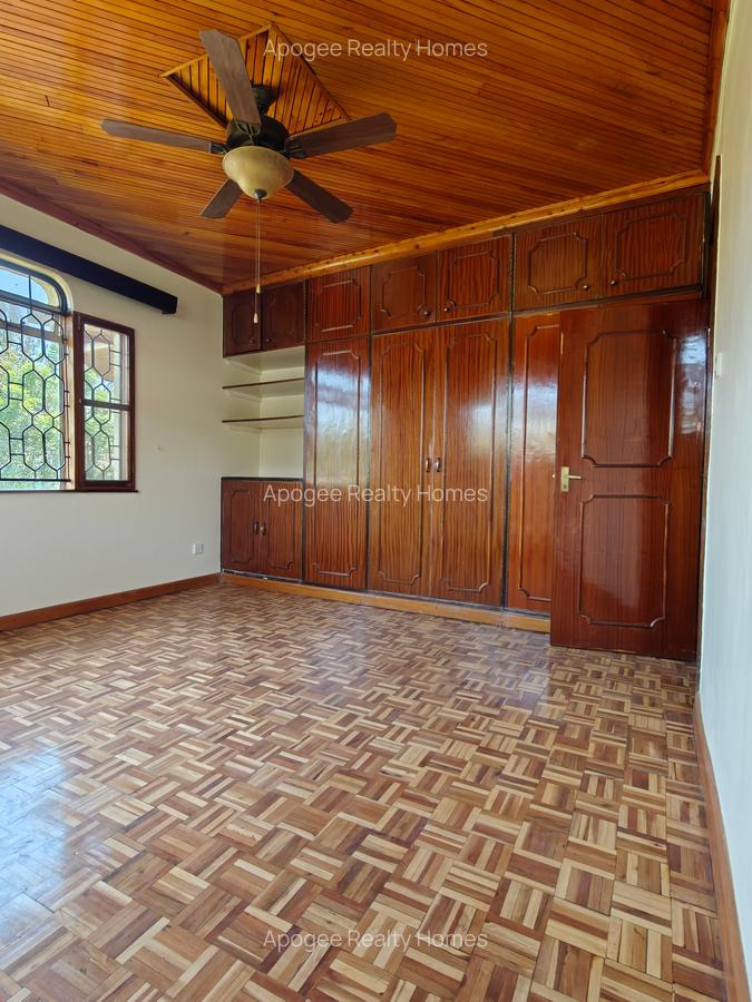 5 Bed House with En Suite at Runda - 6