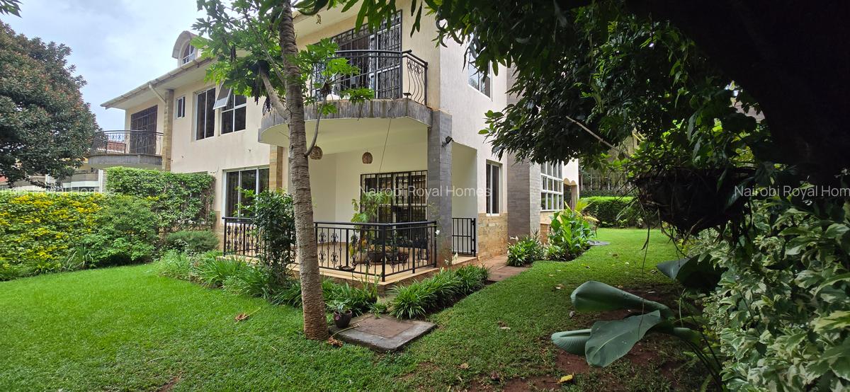 5 Bed Townhouse with En Suite at Spring Valley - 19
