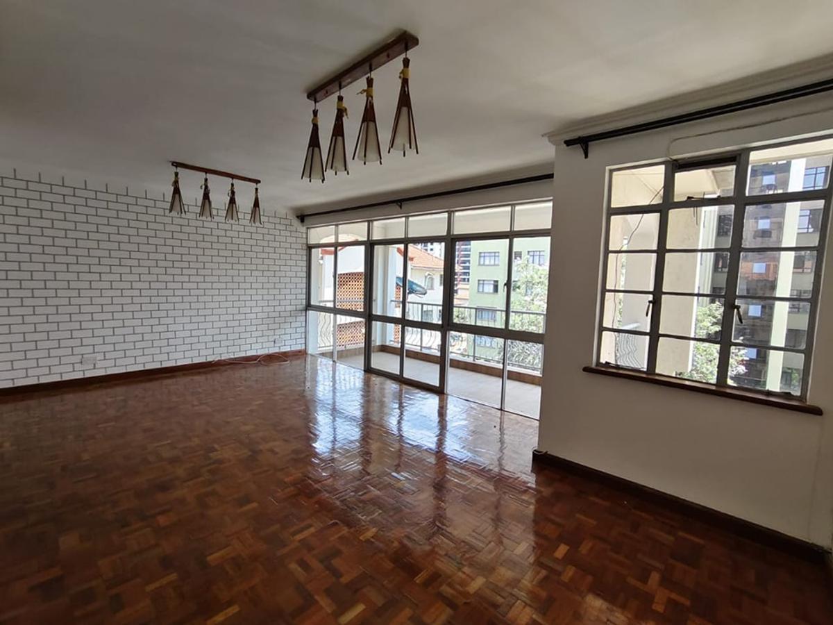 3 Bed Apartment with En Suite in Kilimani - 3