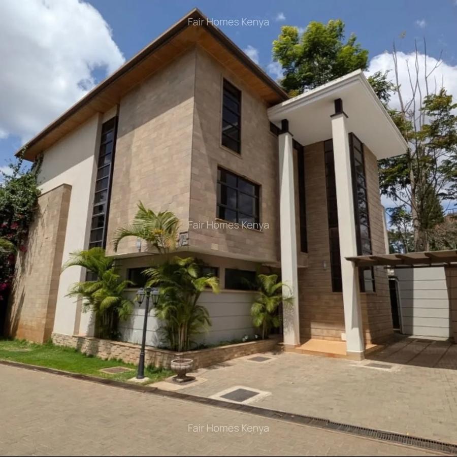 5 Bed Townhouse with En Suite at Lavington Green - 16