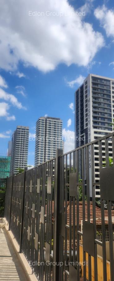 1 Bed Apartment with En Suite at Westlands - 1