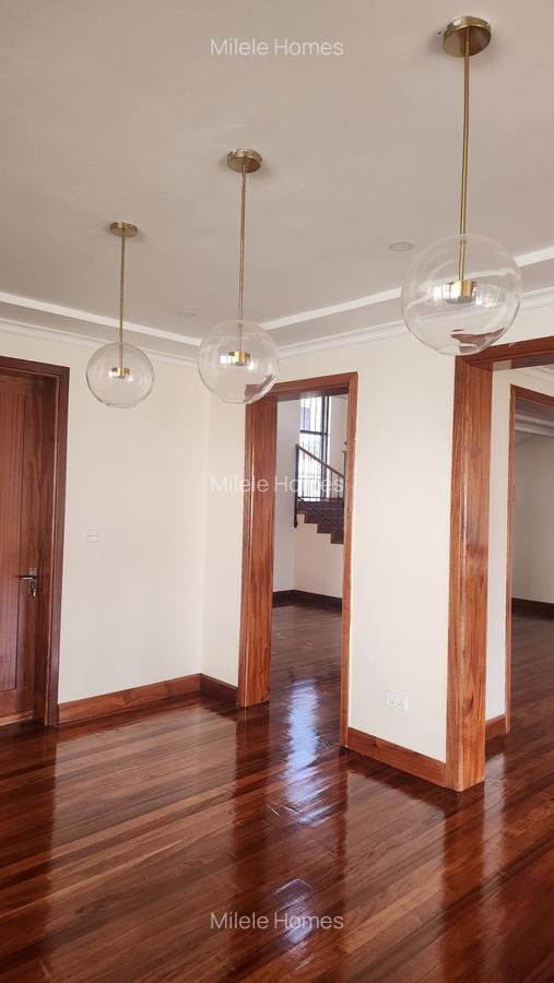 6 Bed Villa with En Suite at Loresho - 6