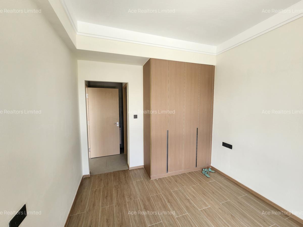 2 Bed Apartment with En Suite at Westlands Road - 5
