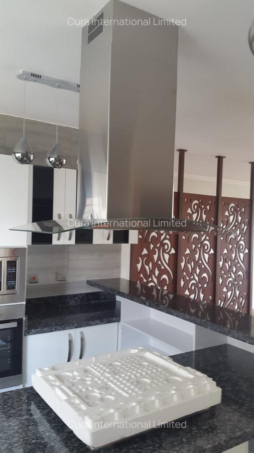 3 Bed Apartment in Kileleshwa - 11