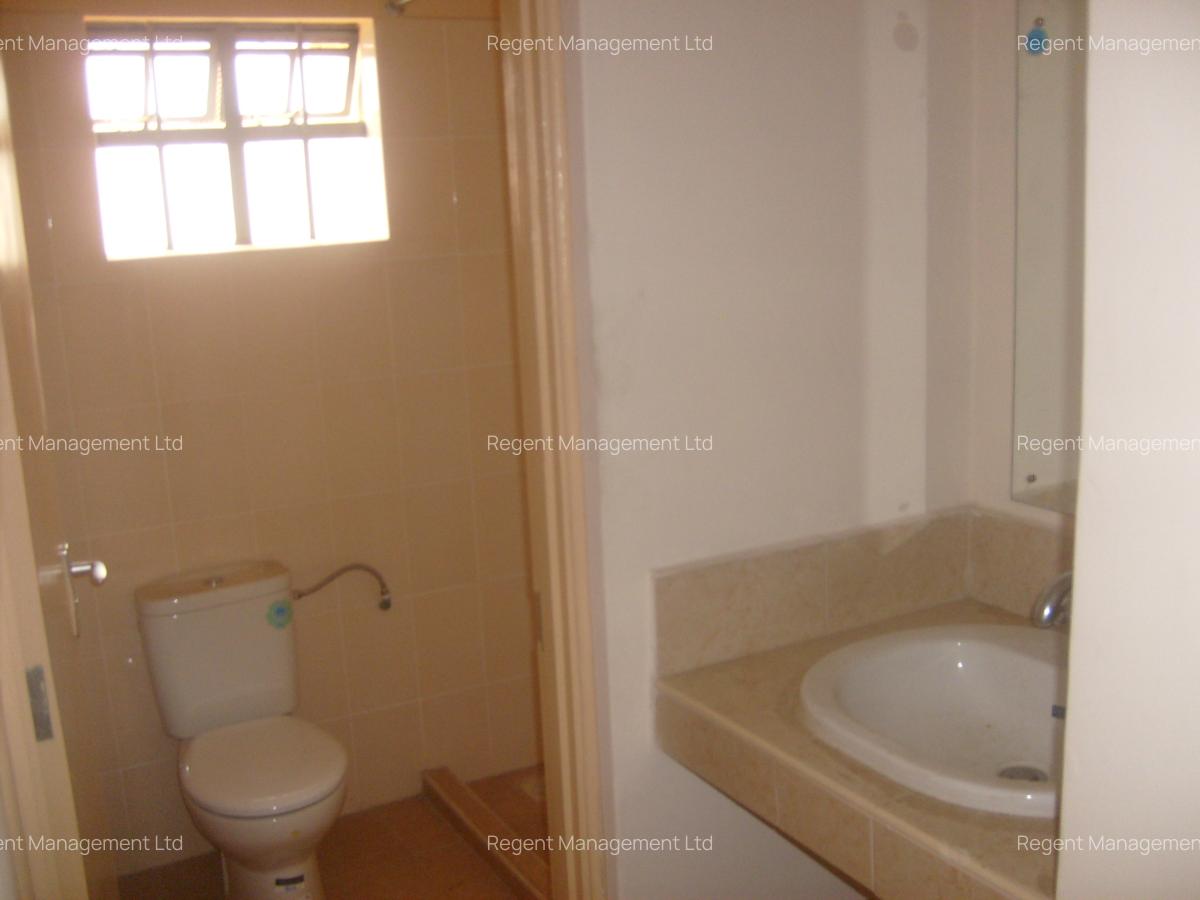 2 Bed Apartment with En Suite at Sunrise Park - 15