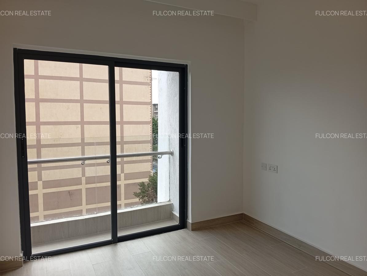 1 Bed Apartment with Swimming Pool in Kilimani - 2