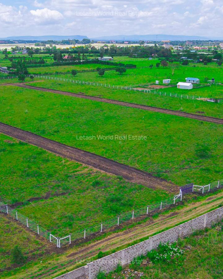 Land in Kitengela - 2