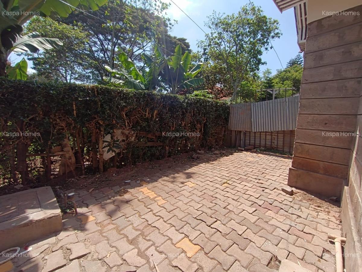 4 Bed House with En Suite in Karen - 6