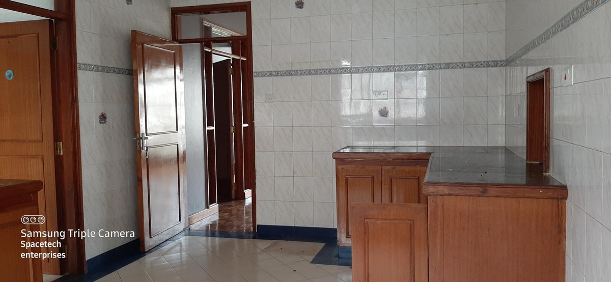 4 Bed Apartment with Borehole in Riverside - 6