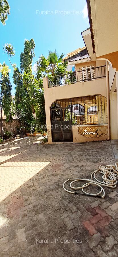 5 Bed House with En Suite at Nyali - 3