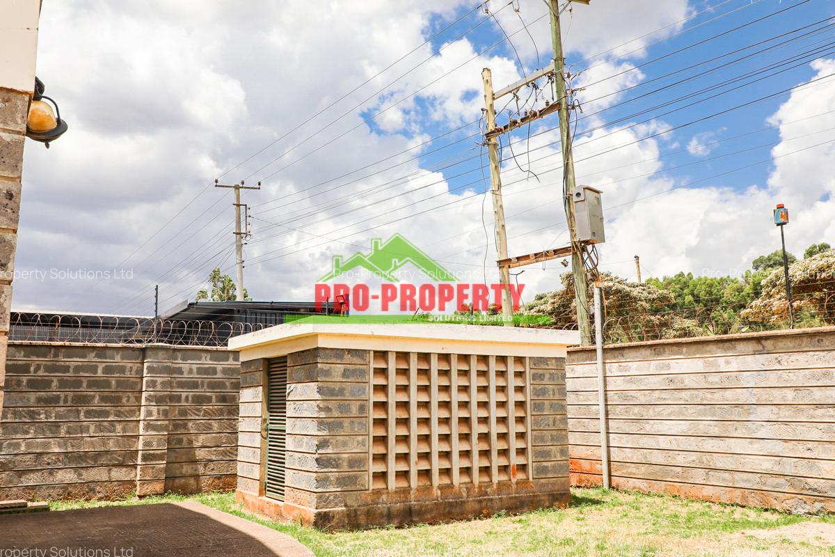 0.2 ha Commercial Property with Parking at Lusigetti - 5