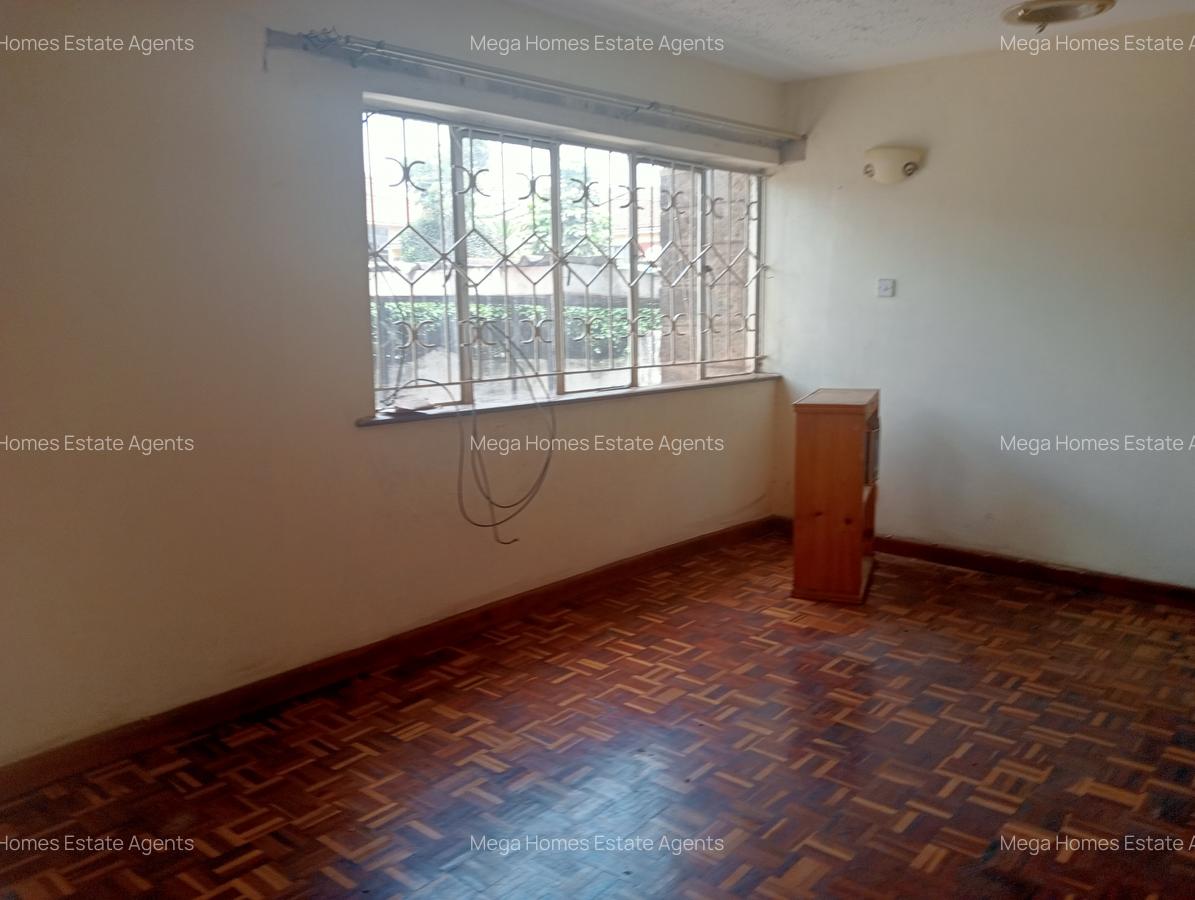 4 Bed Townhouse with En Suite at Gitanga Road - 7