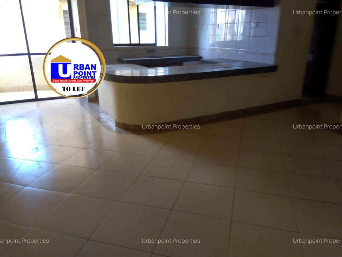 2 Bed Apartment with Lift at Vescon Area - 4