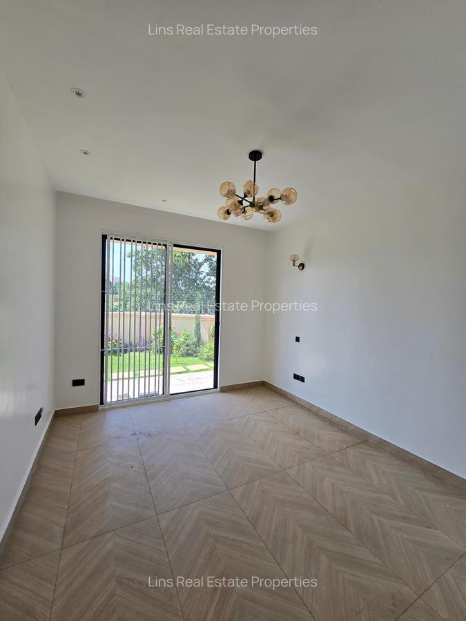 1 Bed Apartment with En Suite in Runda - 14
