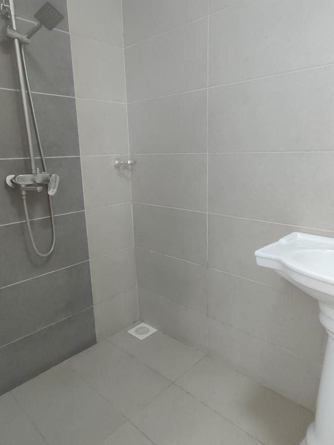 Serviced 3 Bed Apartment with En Suite in Uthiru - 15