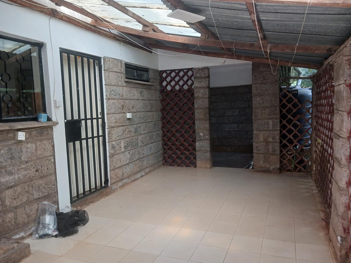 4 Bed House with En Suite at Lavington - 2