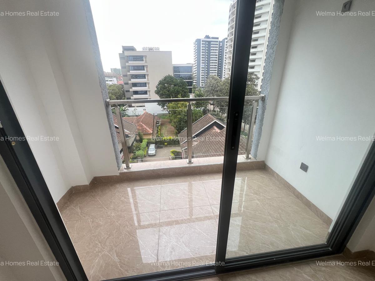1 Bed Apartment with En Suite in Kilimani - 5