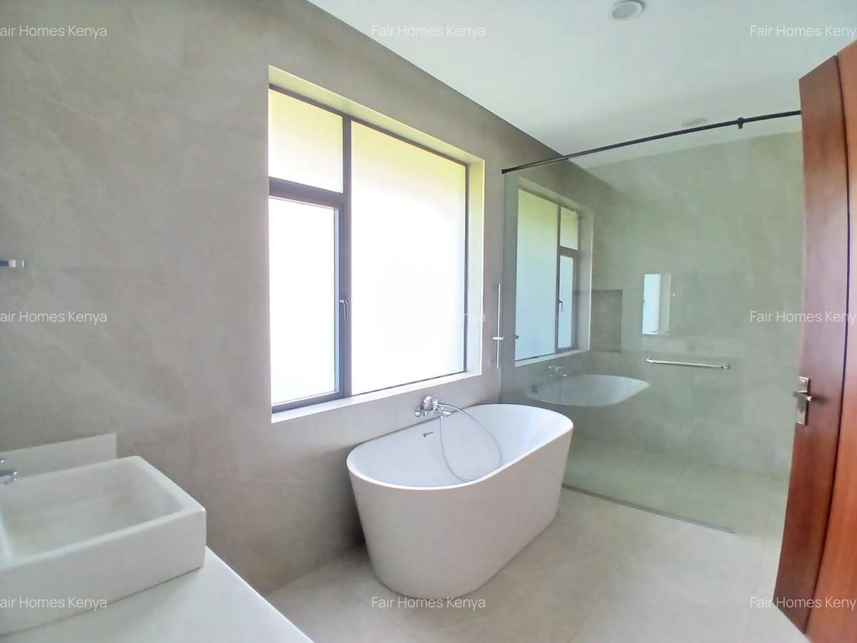 5 Bed Townhouse with En Suite at Mzima Springs - 5