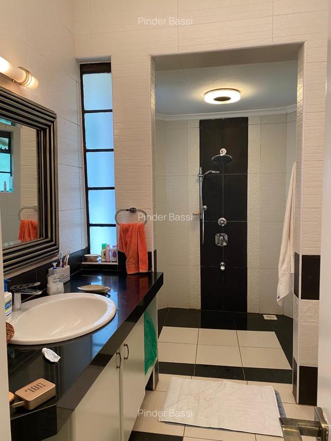 5 Bed House with En Suite at Opp. American Embassy - 8