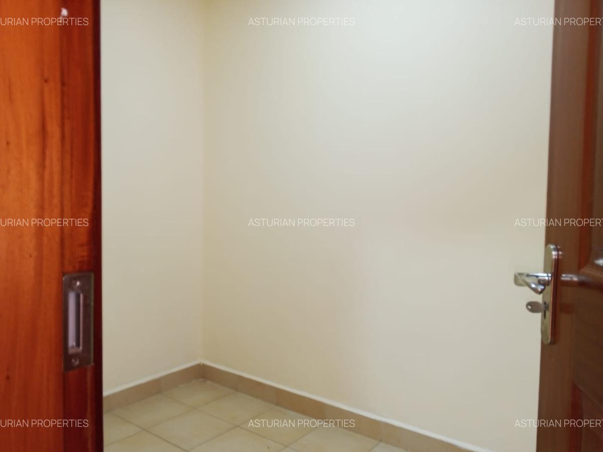 2 Bed Apartment with En Suite in Westlands Area - 17