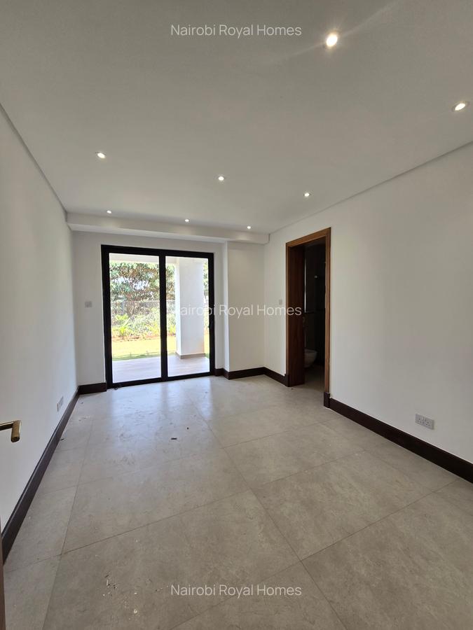 5 Bed Townhouse with En Suite at Kinanda Road - 16