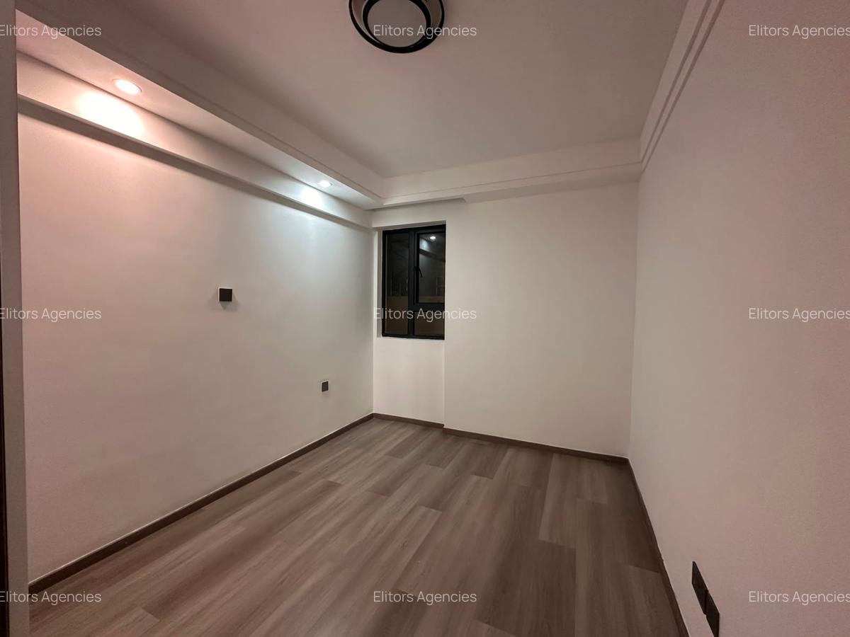 2 Bed Apartment with En Suite at Westlands Toad Near Gtc - 12