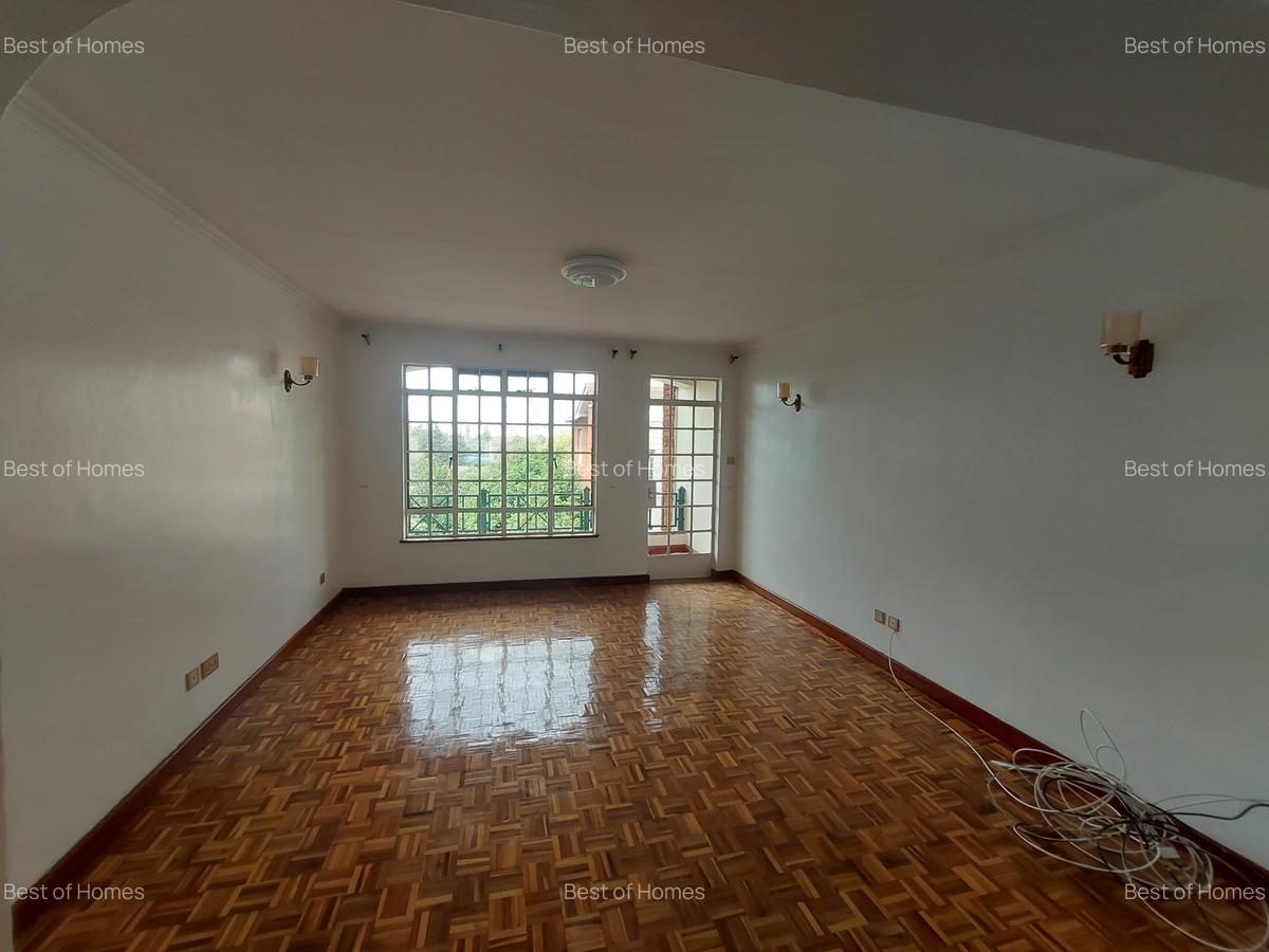 3 Bed Apartment with En Suite in Kileleshwa - 5
