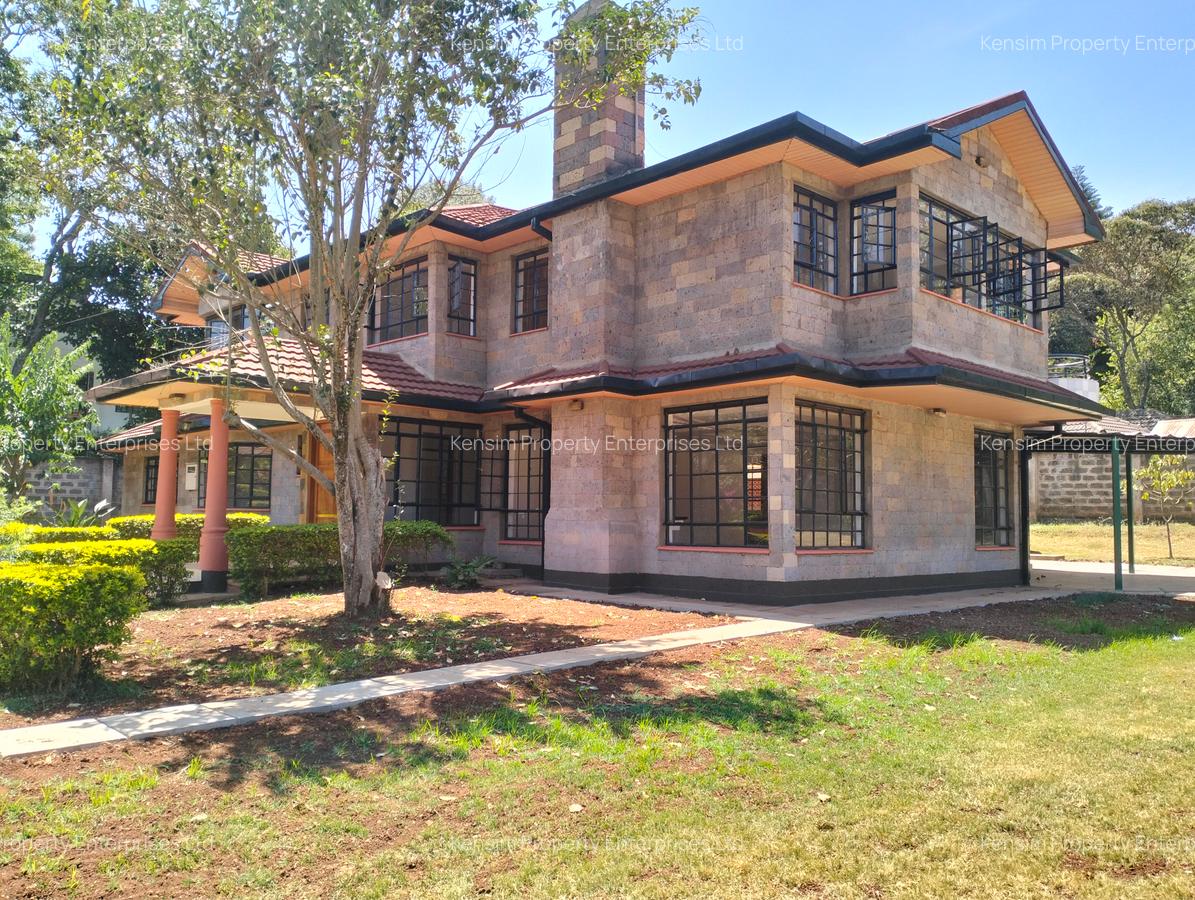 5 Bed Townhouse with En Suite in Karen - 1