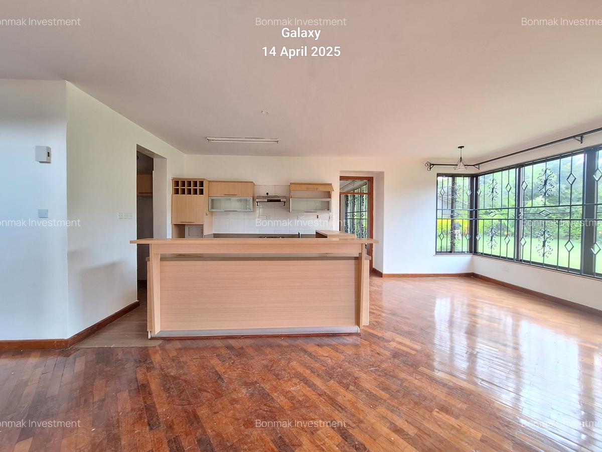 4 Bed Townhouse with En Suite at Ridgeways. - 14